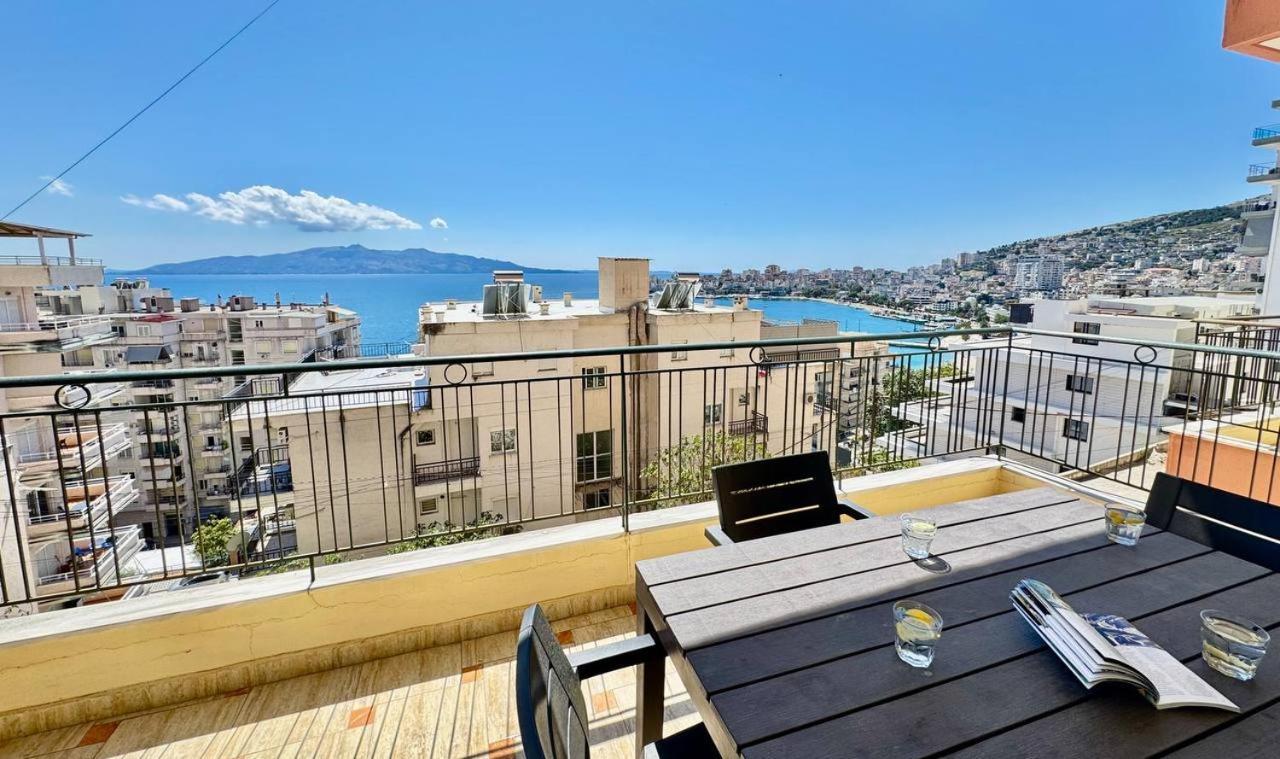 Colorful Sea View Apartment Σαράντα Εξωτερικό φωτογραφία